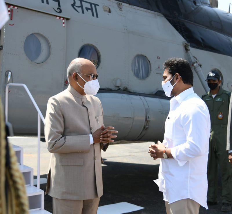 President Ramnath kovind reaches madanapalle lns