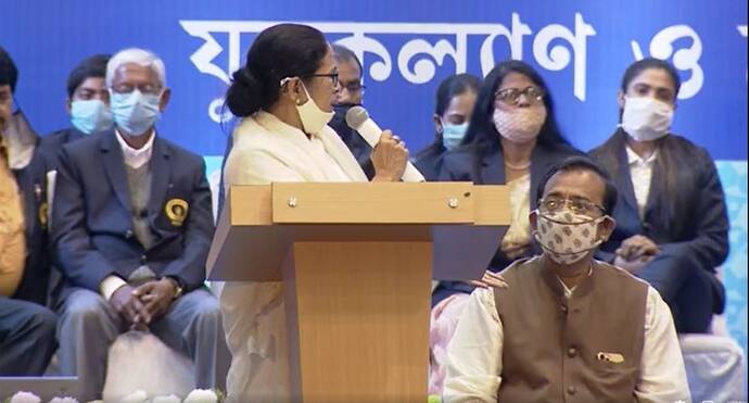 রাজ্যের 'খেলসম্মান' অনুষ্ঠান, সম্মানিত হলেন মেহুলি ঘোষ-আতার আলি সহ অন্যরা