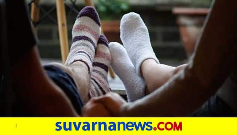 Why you should never sleep wearing your socks