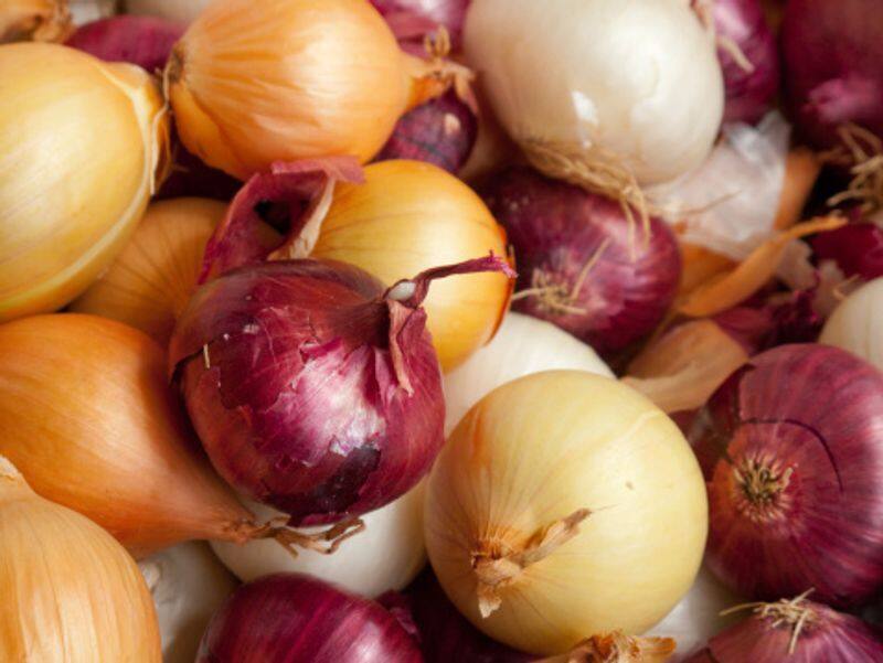 Red vs white onions: Do they really have any difference-dnm