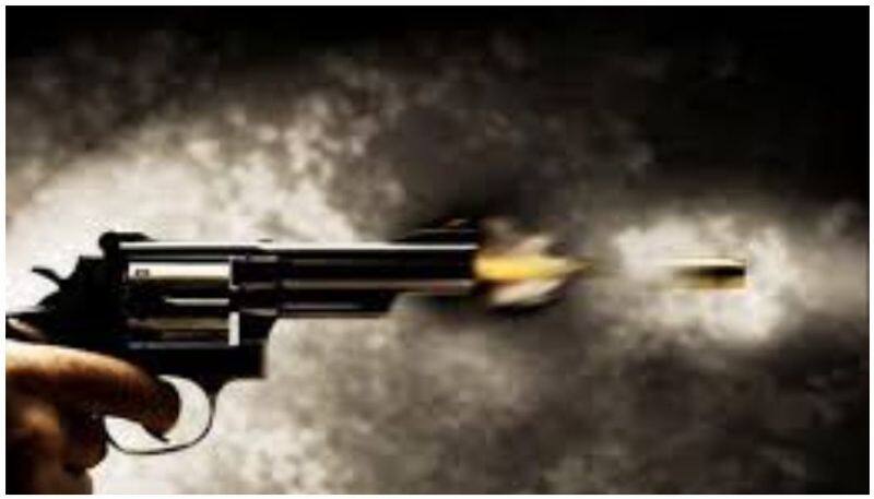 Armed guard commits suicide in cuddalore