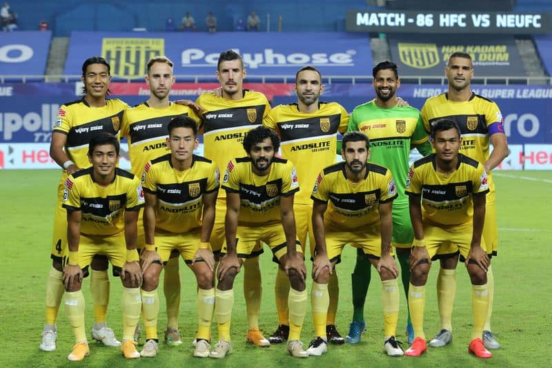 Francisco Sandaza's brace helps Hyderabad FC rout Kerala Blasters FC-ayh