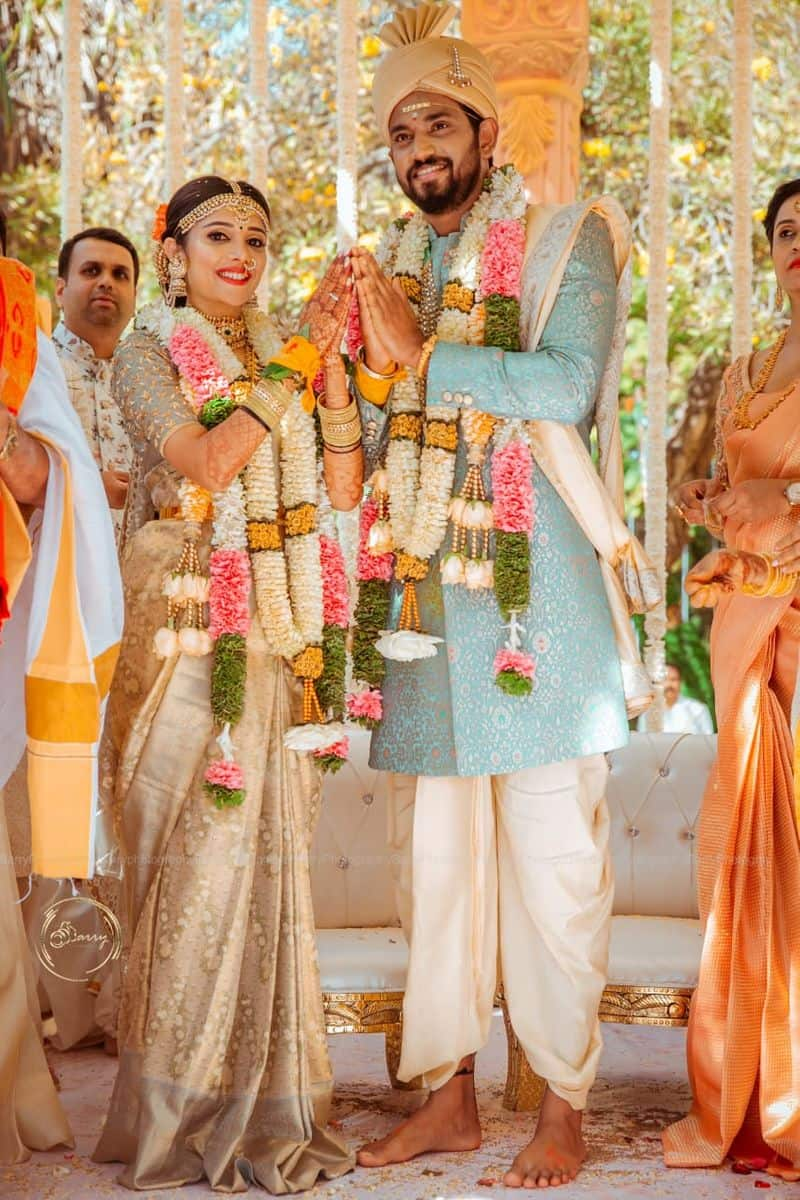 Sandalwood Celebrity Couple Darling Krishna Milana Nagaraj Ties the Knot hls