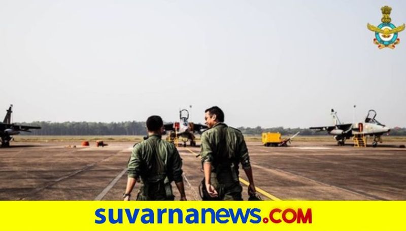 IAF recruiting for group C and last date for application is March 13