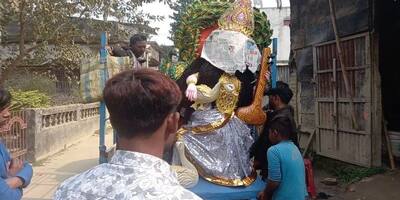 এ বছরের সরস্বতী পুজোতেও থাবা বসাল করোনা, খরচে টানে নাজেহাল অবস্থা প্রতিমা শিল্পীদের