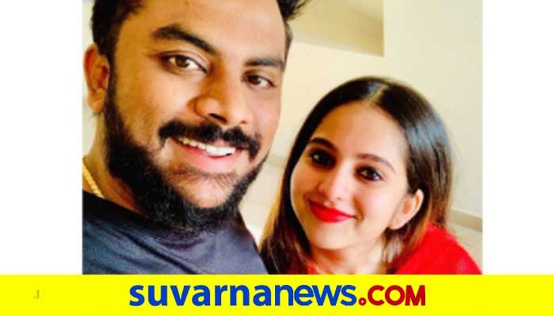 niveditha gowda chandan shetty celebrates valentines day with special cake vcs