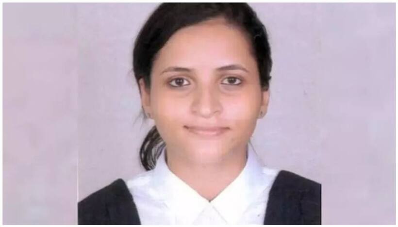 Toolkit case : Bombay HC grants 3 week transit pre arrest bail to Nikita Jacob