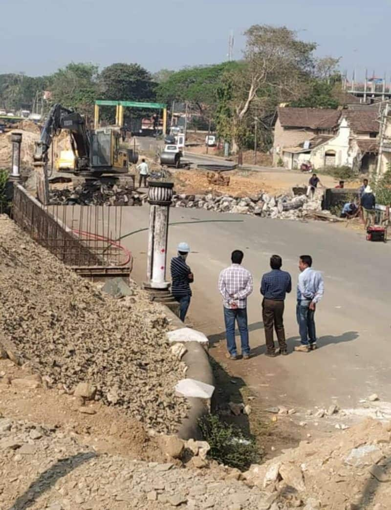 Karwar London Bridge Demolished due to NH Road grg