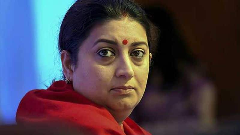 Karnataka Election 2023 Union Minister Smriti Irani Slams On Congress gvd