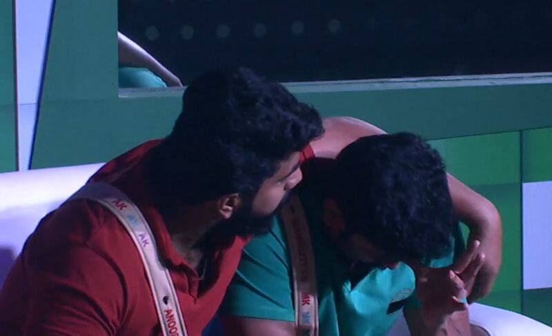 Manikutan remember his close friend in bigg boss