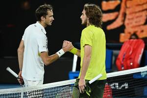 Australian Open 2021: Medvedev breezes past Tsitsipas to set up final date with Djokovic