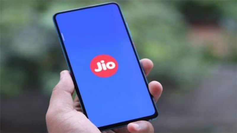 good news to reliance jio phone customers jio introduces 2 years 4g network plan for users