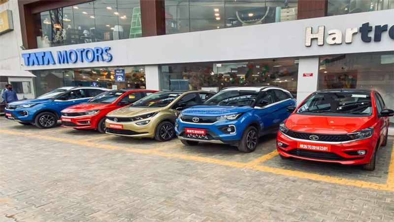 Tata motors offers great discounts on its cars for January 2022