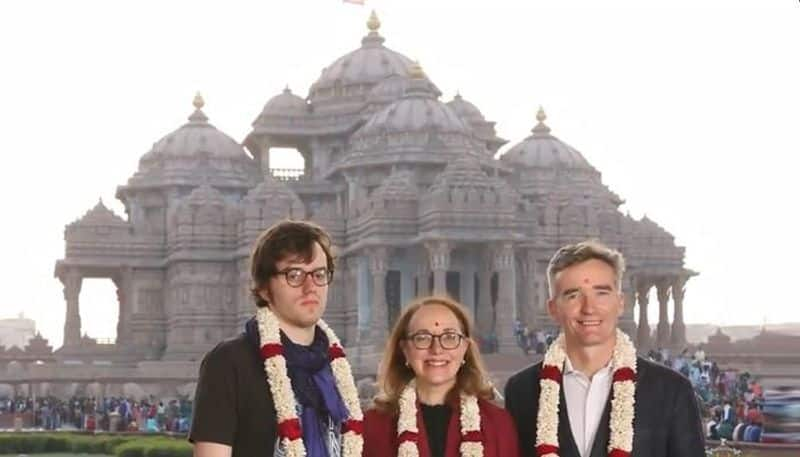 UK envoy Alex Ellis Akshardham Temple family visit-VPN