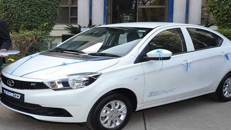 Tata Motors bags 2000 xpress t fleet Electric cars order from evera taxi from delhi ckm