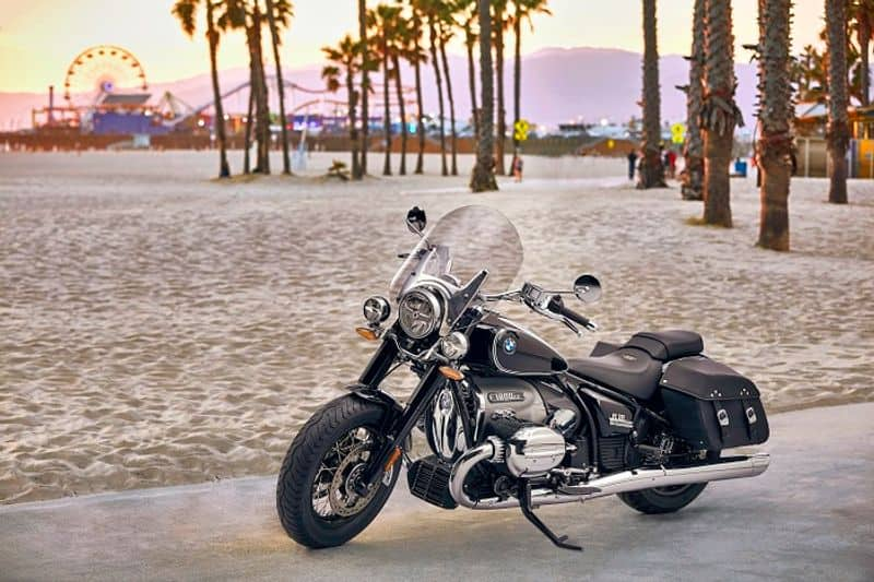 All new BMW R18 Classic cruiser bike debuts in India ckm