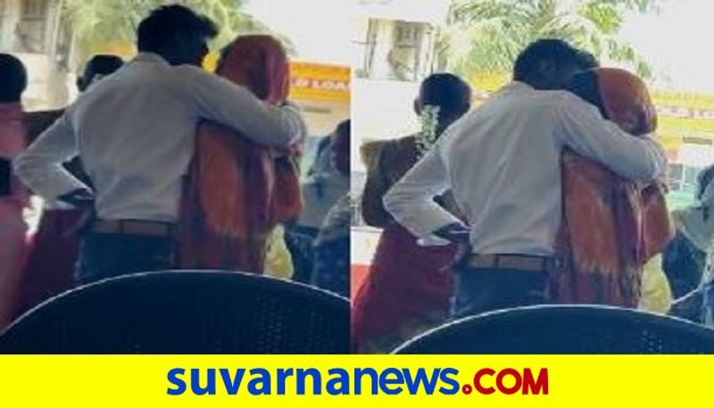 Girl Boy Kissing In Bus station at Raichur Video Goes Viral rbj