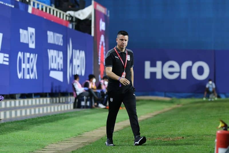 Lobera urges Mumbai City to go all-out against ATK Mohun Bagan following Odisha rout-ayh