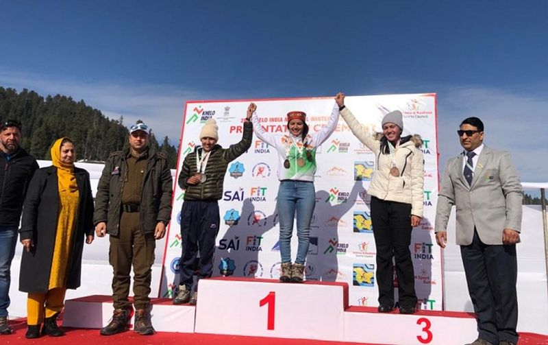 Khelo India winter games 2021 Aanchal Thakur Clinched 2nd Gold in Slalom skiing  Gulmarg ckm