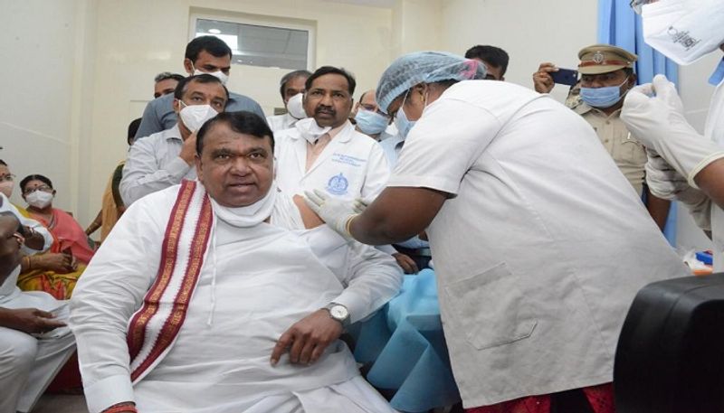 Telangana Assembly speaker Pocharam Srinivas reddy takes Corona vaccine