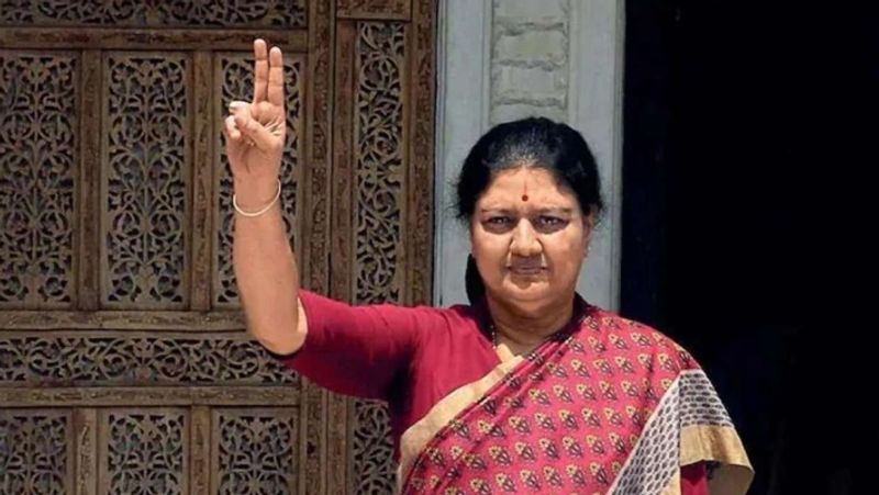 sasikala quits politics workers ask her to rethink