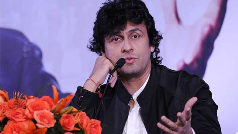 We are creating disharmony in the country by imposing a language on others Says Sonu Nigam pod