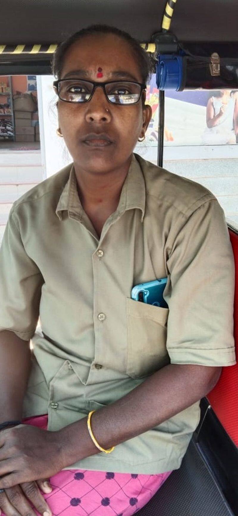 Auto Driver Nandini Leading Respectful in Life grg