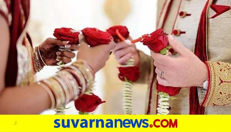 Lockdown Rules Break newly Married Couple Car seized in koppal snr