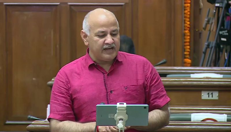 Delhi DyCM Sisodia takes dig at Centre over coal crisis gcw