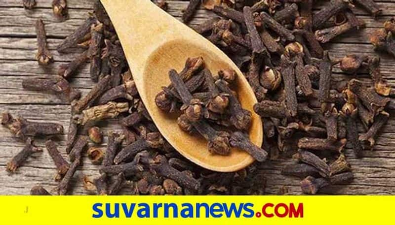 Bad effects of excessive clove intake on health