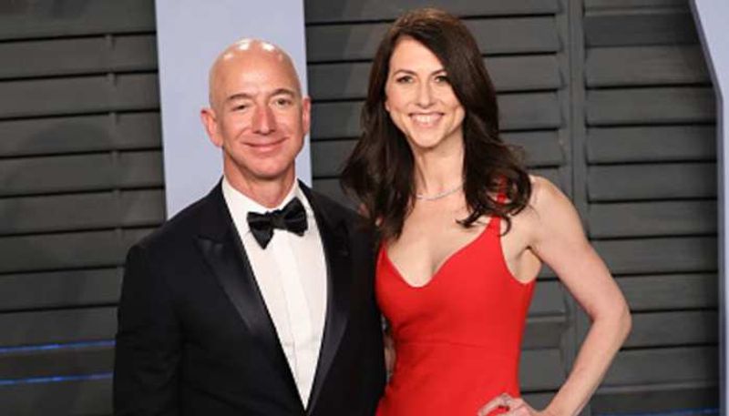 Amazon Founder Jeff Bezos ex wife Mackenzie scott Sells 8b Worth Shares san