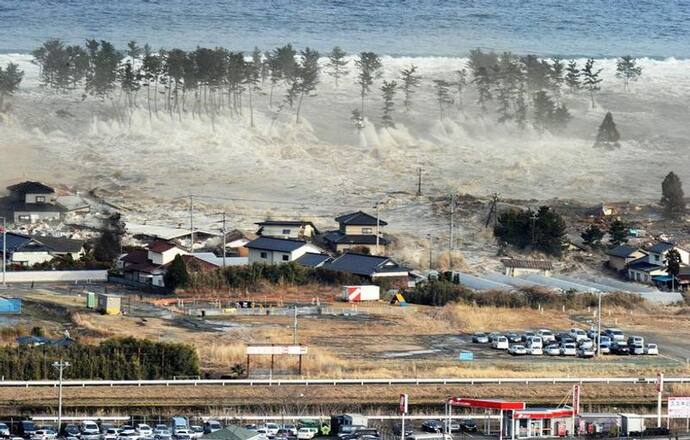 Alaska Earthquake: ৮.২ মাত্রার ভয়াবহ ভূমিকম্পে কাঁপল গোটা দেশ, আসতে পারে সুনামি