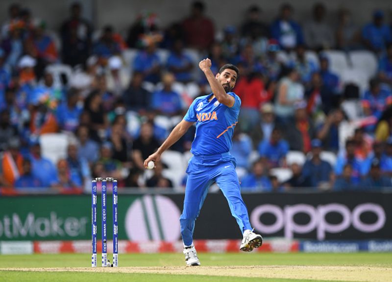 IPL Auction 2025: Bhuvneshwar Kumar sold to Royal Challengers Bangalore for Rs 10.75 Crore dmn