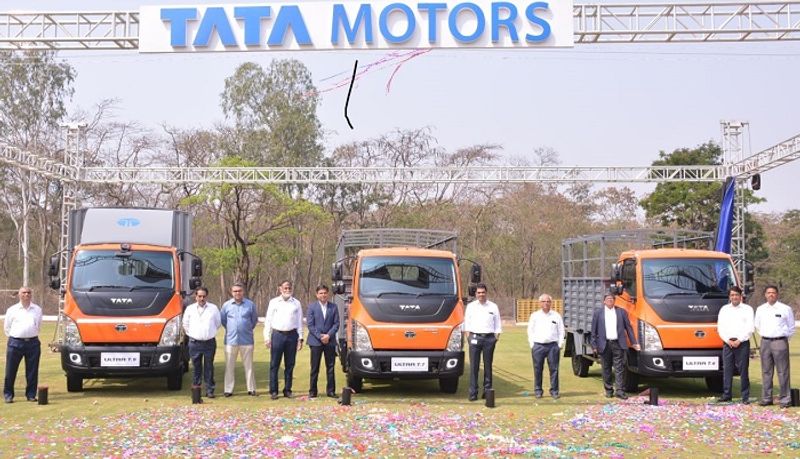 Tata Motors unveils the Ultra Sleek T Series range of new-generation smart trucks ckm