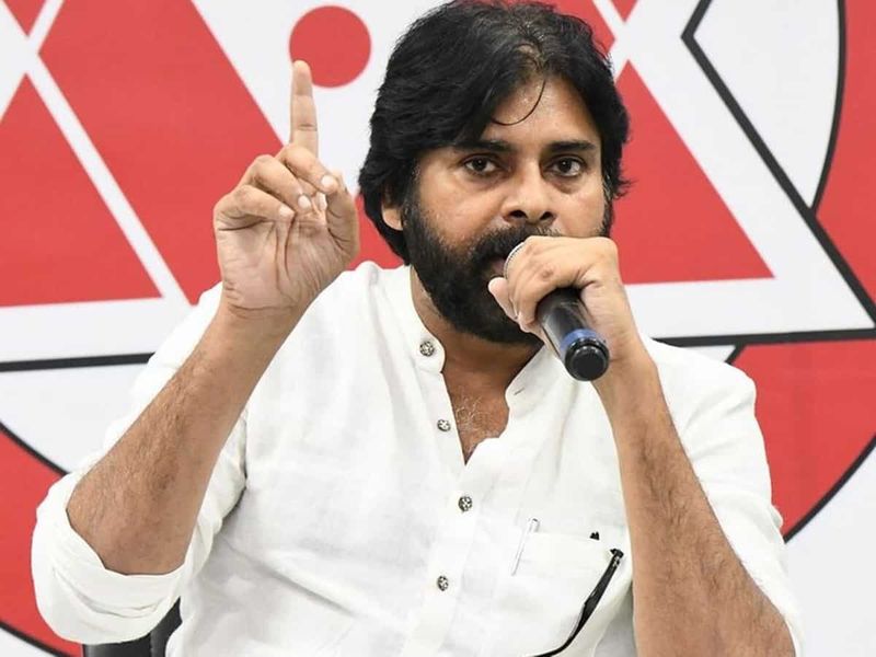 pawan kalyan greetings to weavers on national handloom day