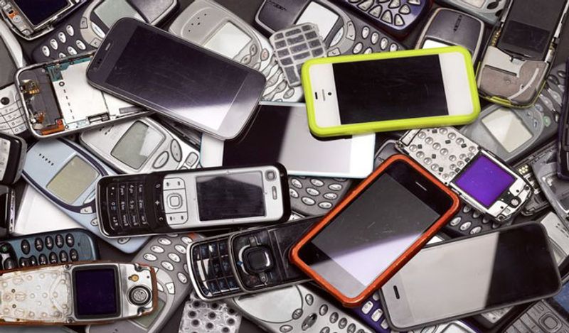 If you have old gadgets in your home, then sell them here and get big money