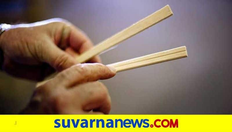 Why 152 crore people use chopsticks here are reasons