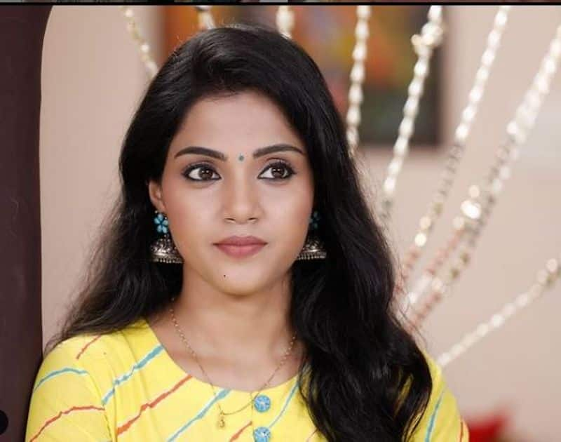 Vijay tv muthazhagu serial fame vaishali about accident 