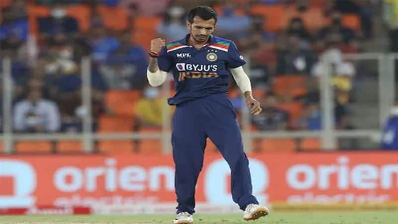 Karthik supports young spinner to challenge Chahal for place in ODIs