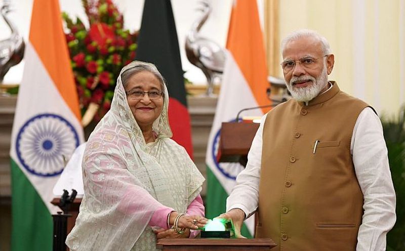 PM Narendra Modi In Dhaka For Bangladesh 50th Year Of Liberation pod