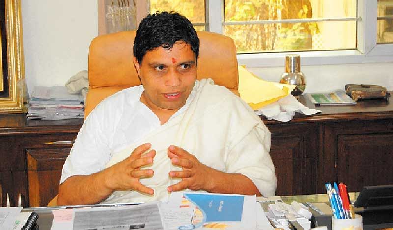 Ramdevs aide Acharya Balkrishna accuses IMA president of conspiring to convert India to christianity