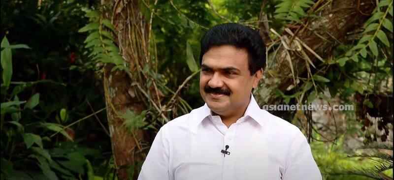 Jose K Mani reaction to P J Joseph PC Thomas tie