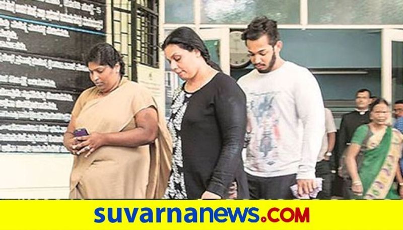 Prostitution Racket Busted 3 Arrested in Udupi snr