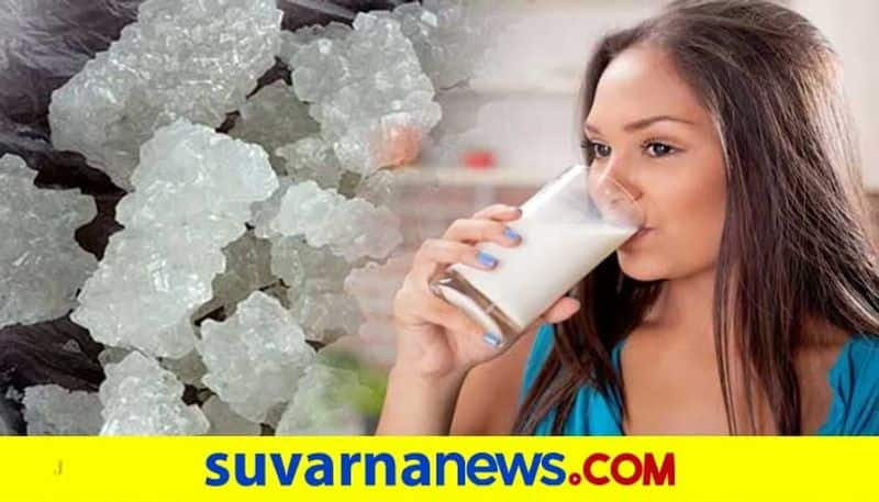 Health Benefits of rock sugar milk