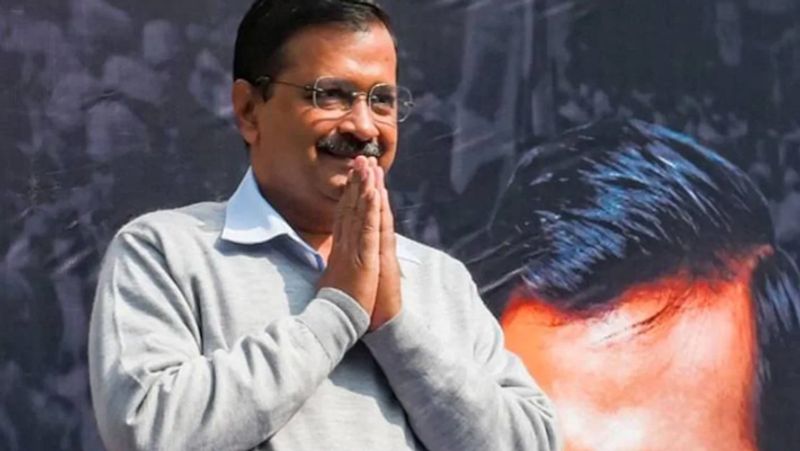 arvind kejriwal congratulate mamata banerjee