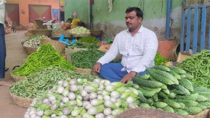 रातों-रात बदली सब्जी बेचने वाले की किस्मत, सड़क से उठकर सीधे नगरनिगम का चेयरमैन बना ये इंसान