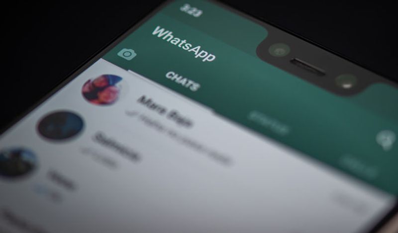 WhatsApp tricks to send photos in original quality check how to choose