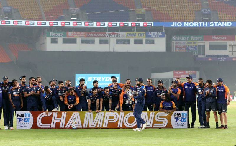 ICC World T20 2021: India announces 15-member squad-ayh