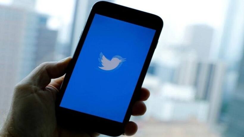 Twitter goes down again; thousands of users await access