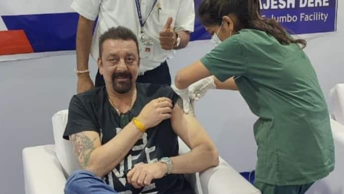 61 साल के Sanjay Dutt ने लगवाई कोरोना वैक्सीन, फैन्स को दिया खास मैसेज हो रहा वायरल